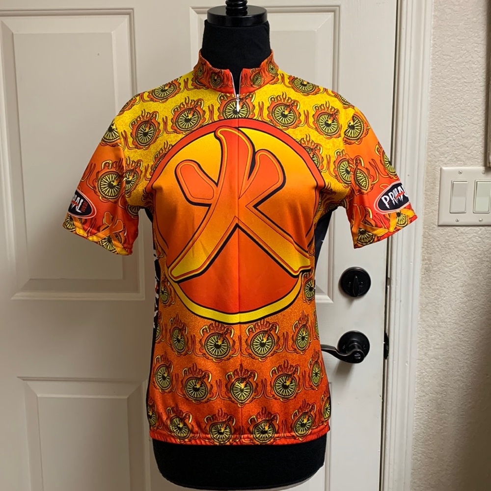 Primal wear cycling shirt, Size Large. Excellent condition